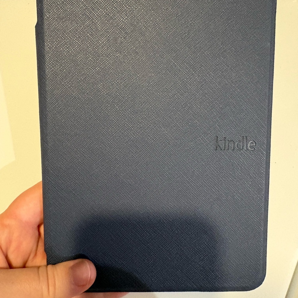 Amazon Kindle Slim Protective Case - Dark Blue